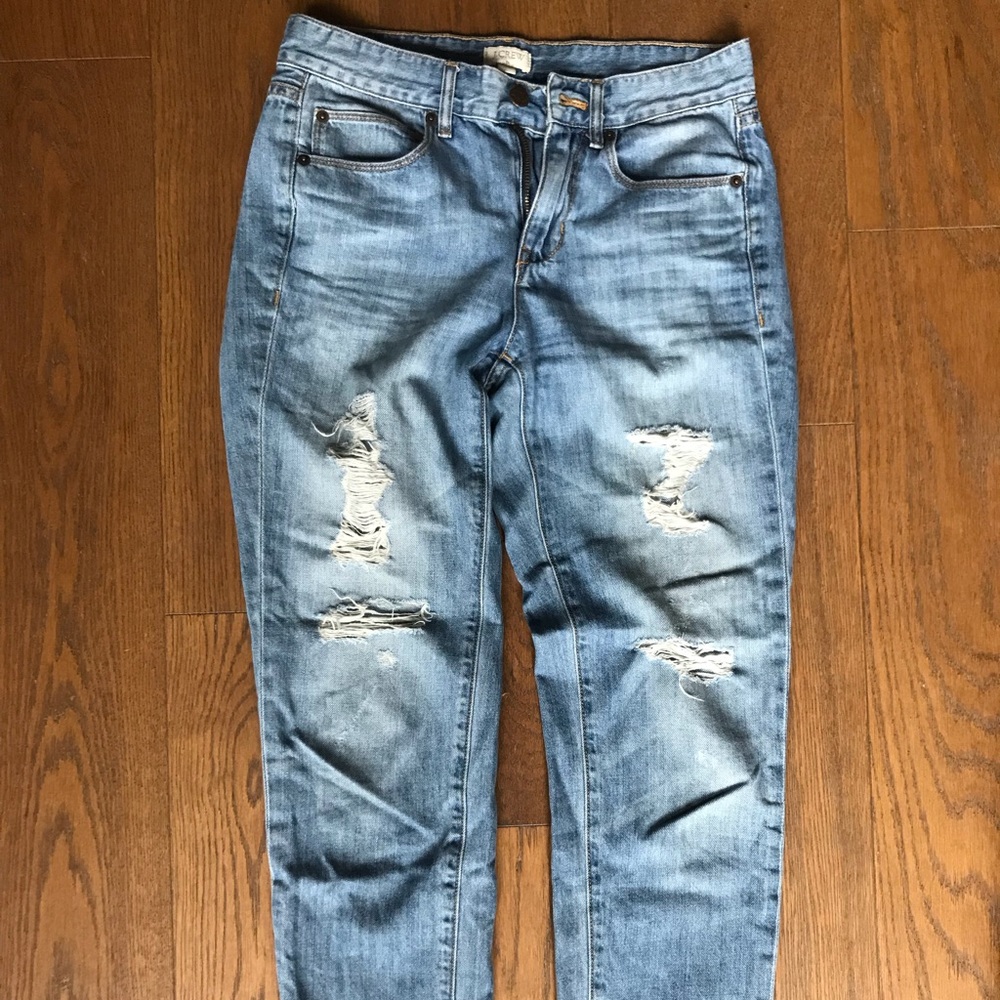 Faded blue high waisted boyfriend jeans